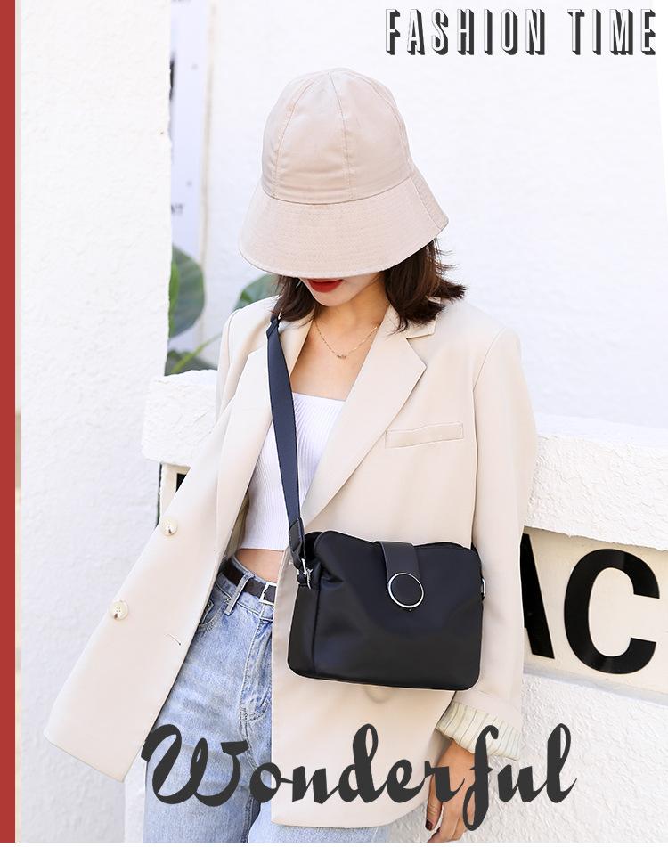 Elegant Crossbody Handbags for Women, Solid Oxford Cloth Commuter Bag with an Adjustable Wide Strap and Ring Accent, Crossbody Bags For Women, Hangable, Casual Commuting Bag, Casual Shoulder Purse