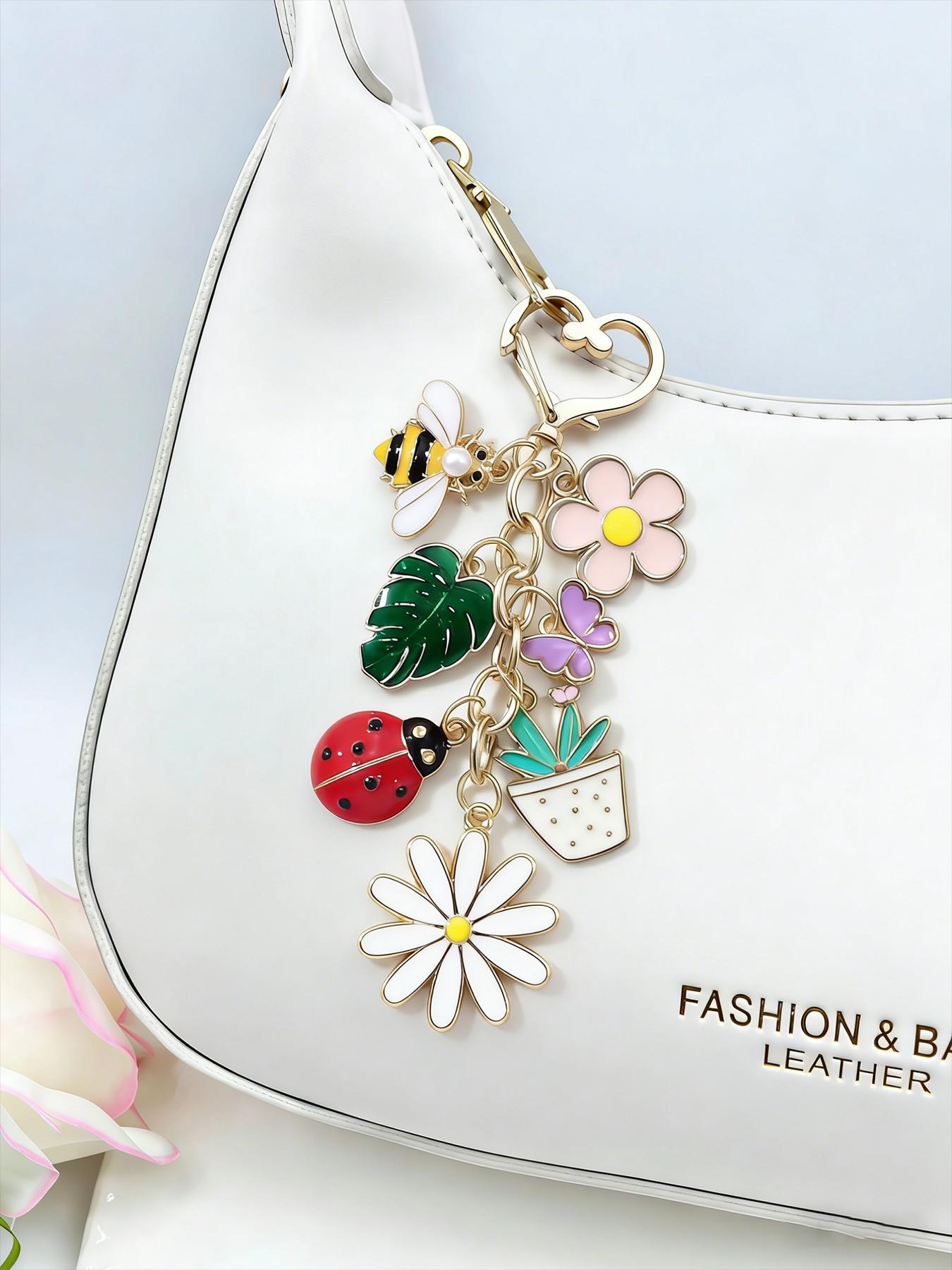 Cartoon Cute Sweet Leaf Ladybug Planter Keychain, Butterfly Flower Plant, Fashion Backpack Charm, Memorial Gift for Friends and Family