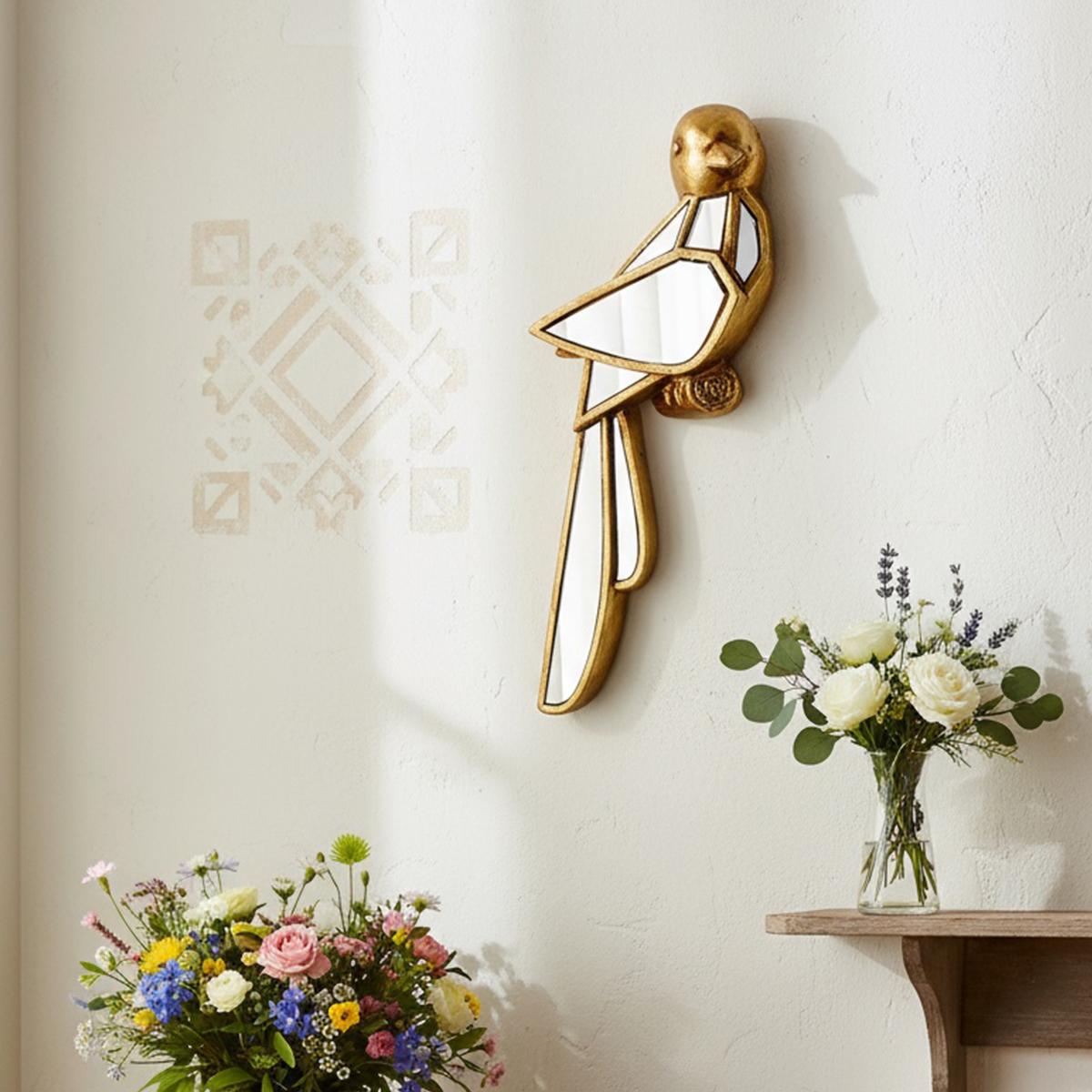 Creative Resin Gold Sparrow Wall Hanging, Mirror Embedded Design, Bird Lovers Collectible, Home Party Animal Museum Decor