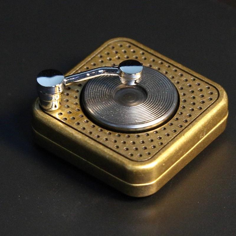 Alloy Finger Spinner Stress Relief Toy, Unique Fidget Spinner for Relaxation, Fashionable Pressure Relief Tool, Best Birthday Gift for Men Adults