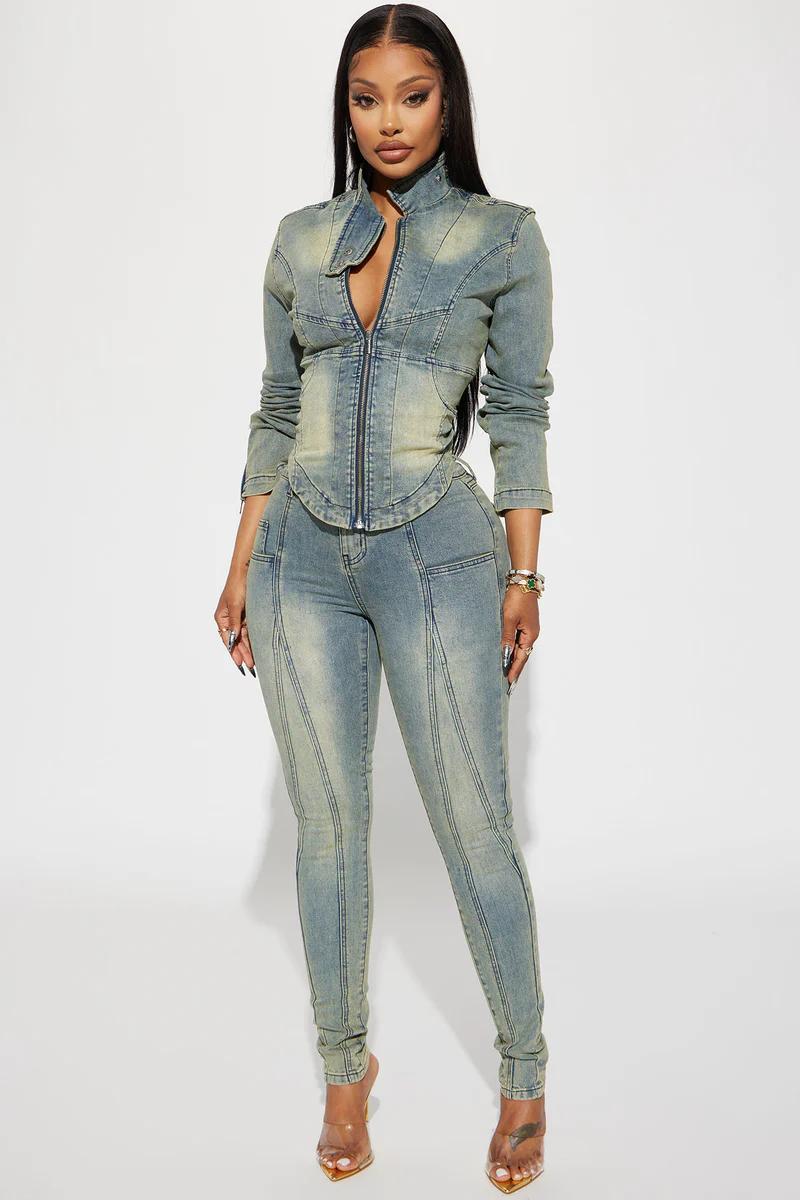 Elengatine Mid Rise Stretch Skinny Jeans - Medium Wash Women's Vintage Light Wash with Contrast Stitch Fit Bottom Fashionable All Seasons Below the Ankle Jeans for Trendy Streetwear and Daily Wear Pants Trouser