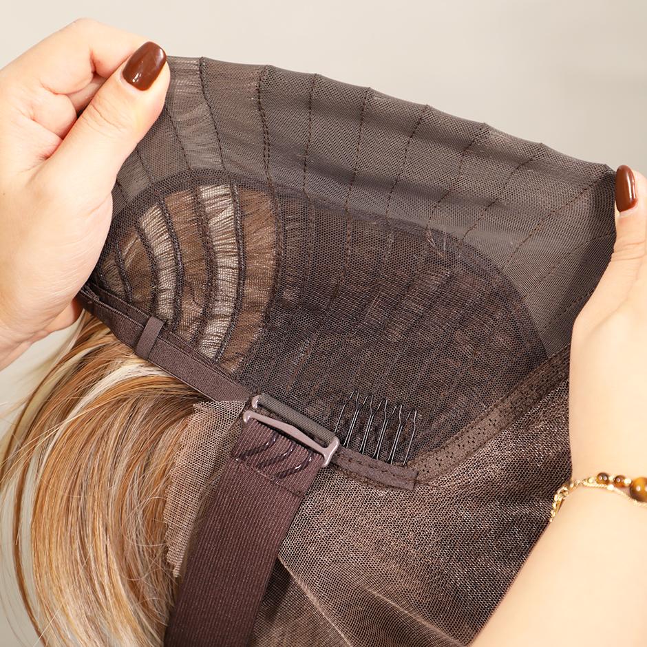 VSGIN 13*6 Blonde Highlight Synthetic Lace Wig Ombre Honey Brown and Blonde Color Synthetic Heat Resistant Fiber Realistic Appearance Bob Style and Long Wave Style