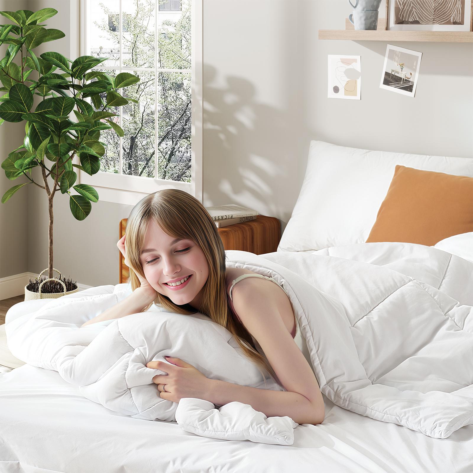 VIZIM All Season Comforter, OEKO-TEX Certified Down Alternative Bedding with 300GSM Soft Filling, Durable Shell, Twin Full Queen King Sizes, Machine Washable & Tumble Dry