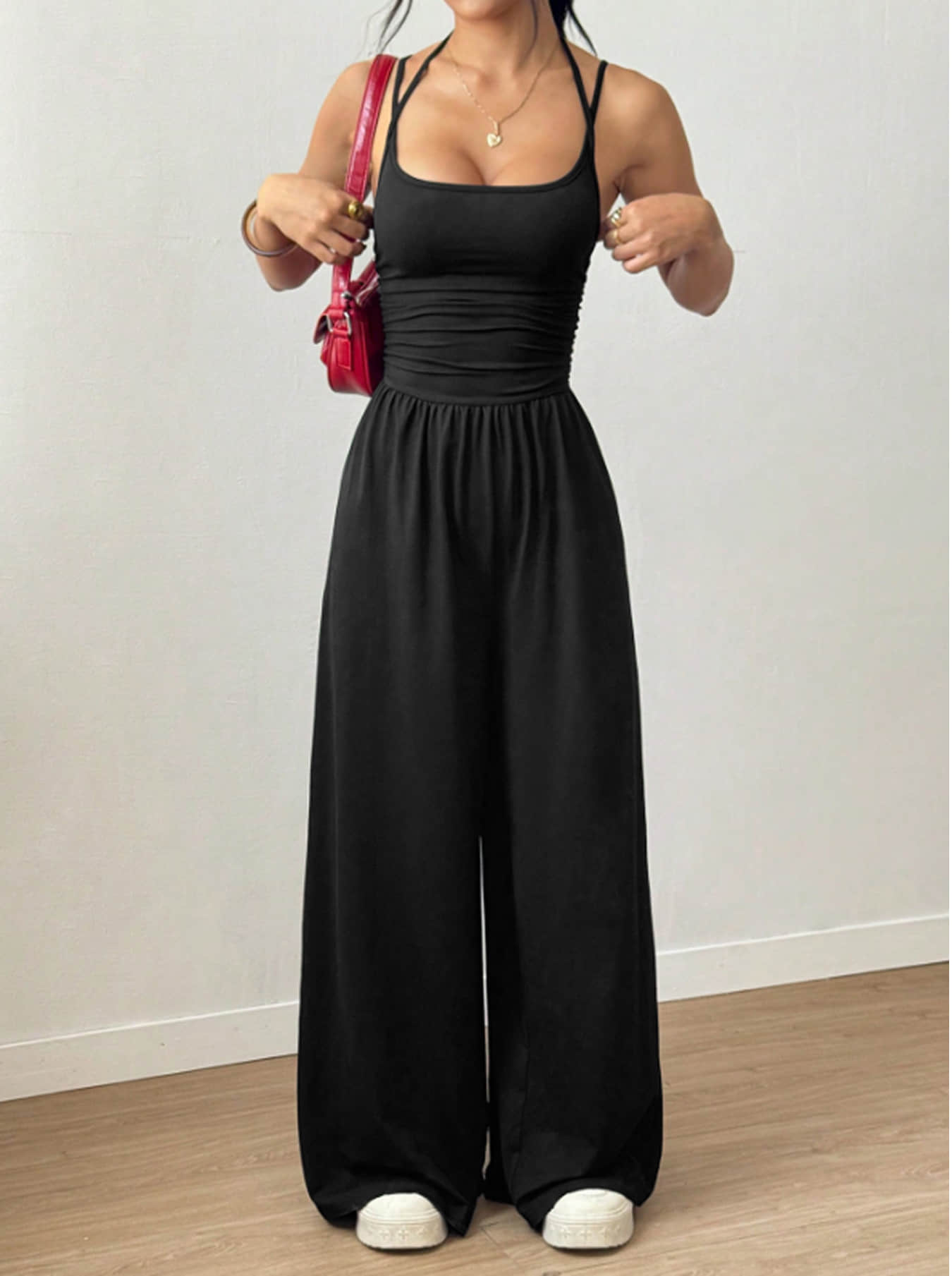 Summer New Fashion Women's Wear Design Double Fine Shoulder Strap One-Piece Wide Leg, Pleated Waist Design, Suitable for Commuting, Daily Wear, Vacation, Home, and Outdoor Adventures
