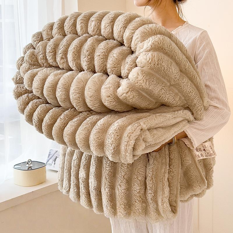 Faux Rabbit Fur Soft Fleece Blanket, Soft Fluffy Blanket, Warm & Cozy Throw Blanket, Versatile All-Season Gift for Home, Office & Travel, Available in Twin/Full/Queen/King Sizes