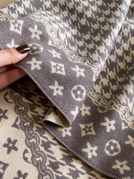 Women's Fashion Elegant Plaid Scarf with Fringe Decoration, Soft Warm Shawl for Fall & Winter, Stylish Accessory for Women and Girls, Blanket Scarf