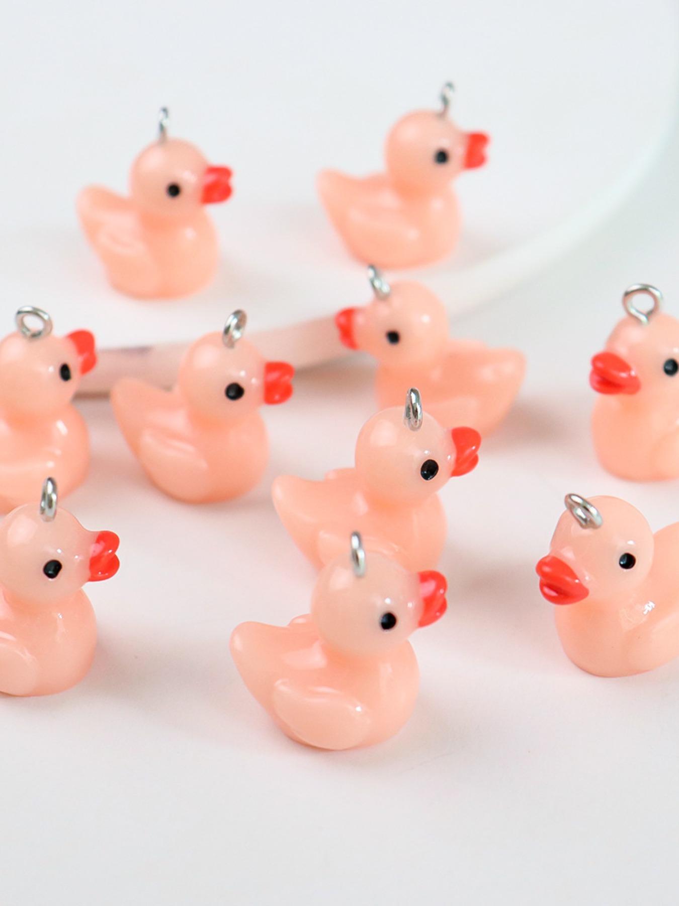 Resin Duck Pendant Charms DIY Jewelry Making Kit, Pack of 5 Resin Accessories for Earrings Keychains Phone Straps