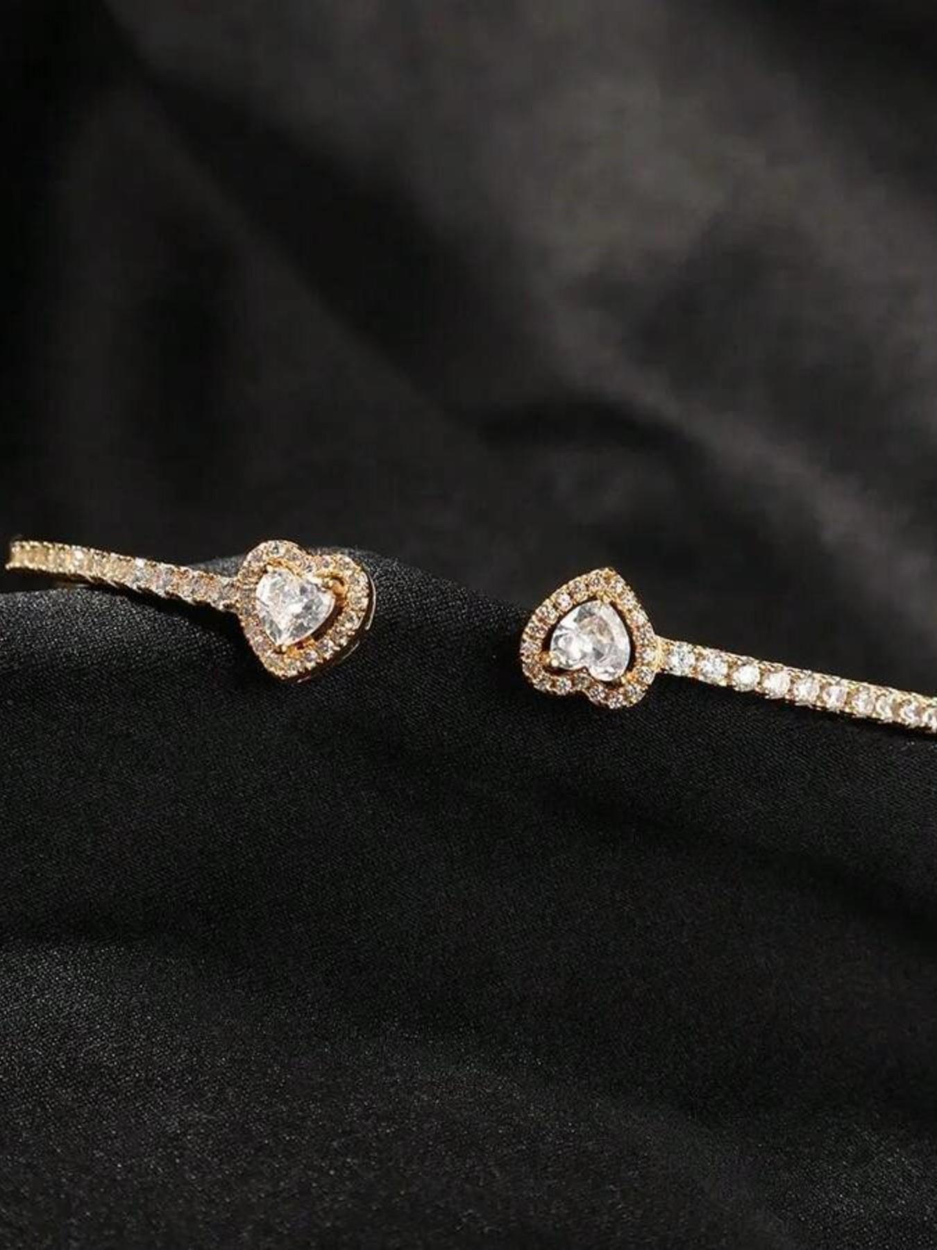 3-Piece Heart Copper Bracelet Set, Embedded Artificial Zircon, Alloy Heart Bracelets, Fashionable Daily Wear, Ideal Gift for Women