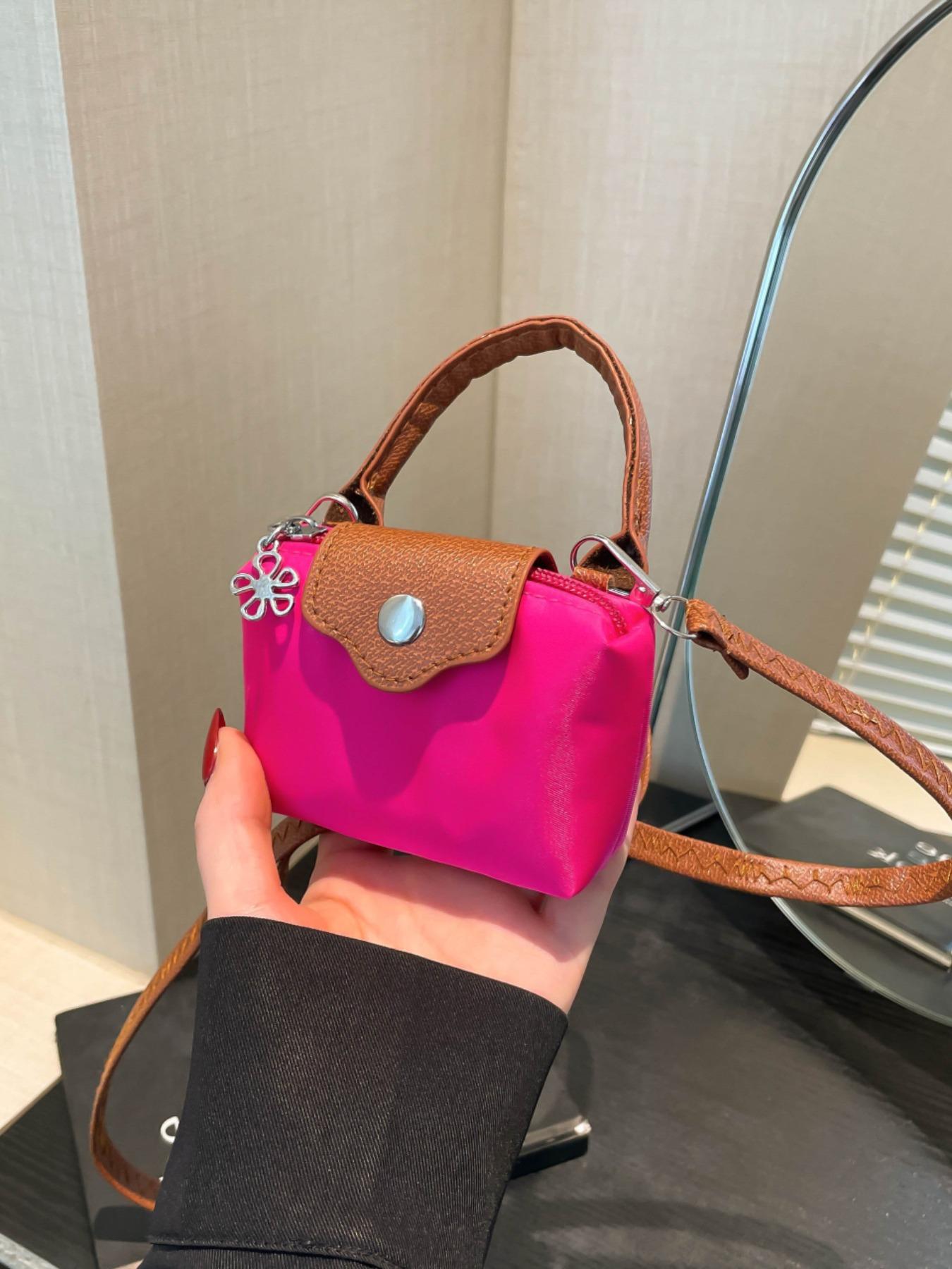 Women's Mini Crossbody Bag with Detachable Shoulder Strap, Zipper Closure, Decorative Purse, Flap Crossbody Purse, Christmas Gift for Young Girls, Lightweight Crossbody Bag