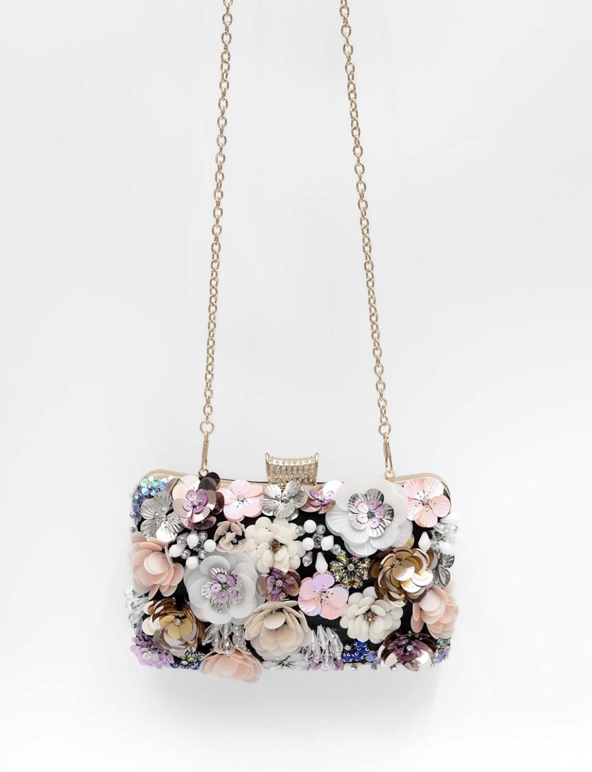 Handmade Beaded Embroidered Floral Clutch Bag, Woman Handbag,Elegant Evening Accessory, Christmas Eve Essentials,Christmas Gifts for Her,Luxury Party Purse, Women's New Year Gift, Valentine's Day Present，Graduation present.