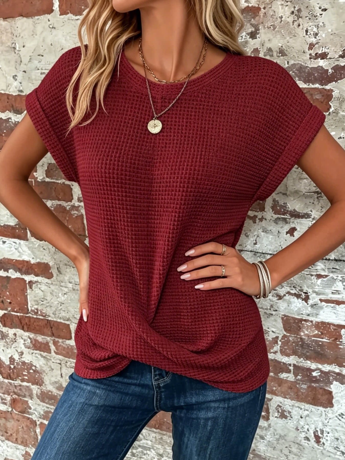 Women's Fashionable Casual Minimalist Loose Round Neck Short Sleeve Top, Rolled Sleeves & Twisted Design, Summer Top, Suitable for Commuting, Camping, Travel & Daily Wear