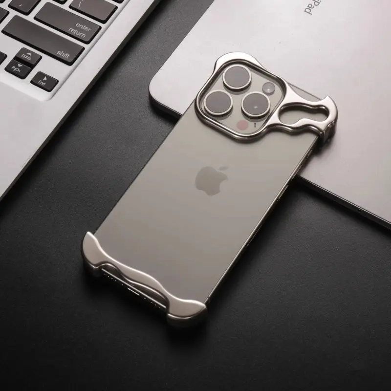 Skeleton-Shaped Metal Creative Hollow Frameless Case for iPhone 18 Pro, Compatible with iPhone 17 for Outdoor Leisure Protection