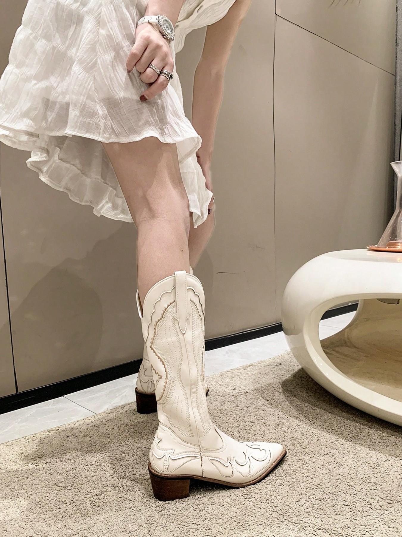 Women's Western Cowboy Boots 2026 New Pointed Toe Embroidered Tall Boot, Vintage Knight Boot, Thick Heel Mid Heel Long Boot, American V-Neck Horse Boot