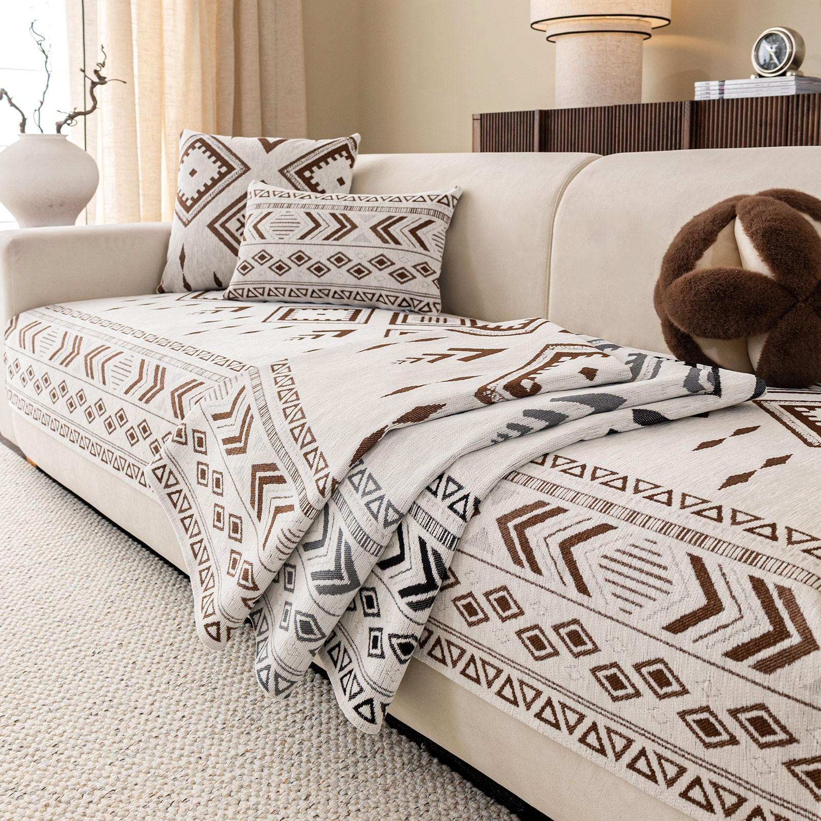 1pc Jacquard Sofa Pad, Chenille High-End Elegant Exclusive New Design, All-Season Trendy Sofa Pad, Perfect for Any Season