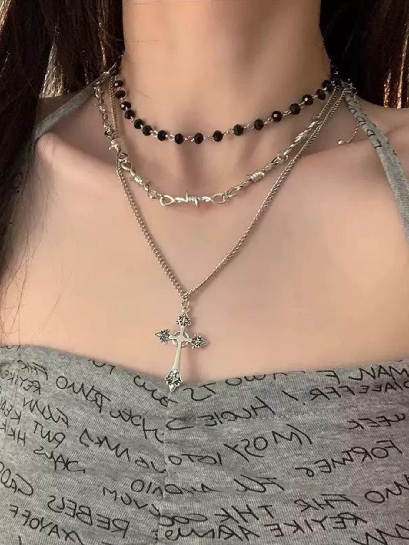 Gothic Punk Cross Pendant Necklace Set, Vintage Beaded Thorn Chain Jewelry for Women, Halloween Party Accessories