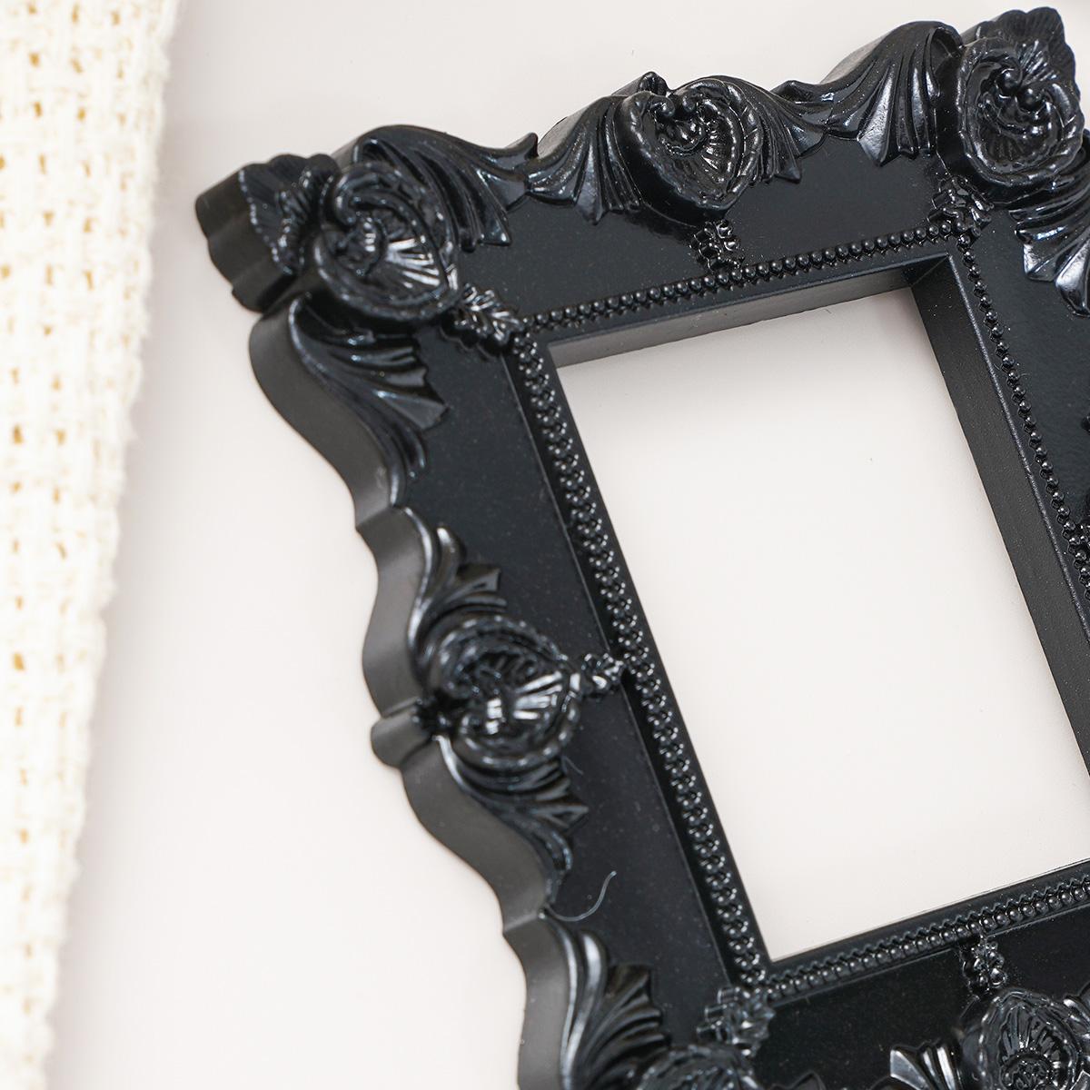 European Resin 3D Pattern Frame Decorative Item, Multiple Styles Available, Suitable for Various Scenes and Home Styles, Mini House Decoration, Holiday Atmosphere Decor, Gift Box Decor