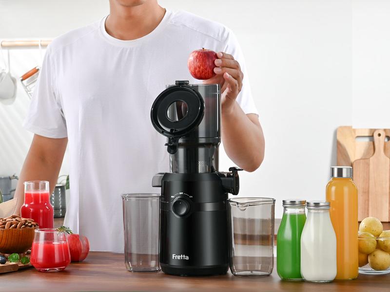 Juicer Machines, Cold Press Juicer with 4.25" Large Feed, Slow Masticating Juicer Fit Whole Vegetable and Fruit, High Juice Yield Juicer Easy to Clean