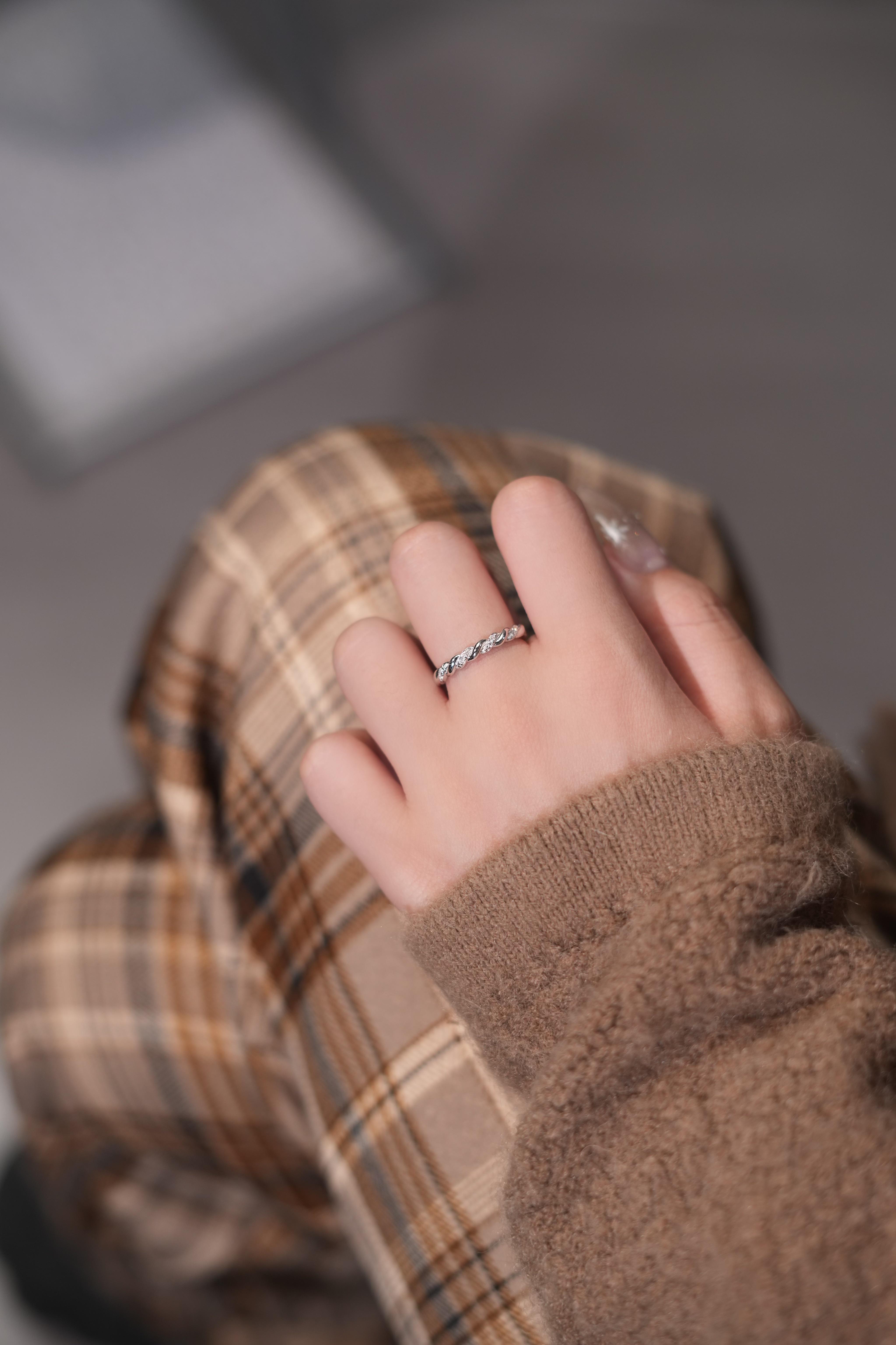 【#377】3mm Antique Twisted Stacking Band Full Synthetic Moissanite Rings in 925 Sterling Silver