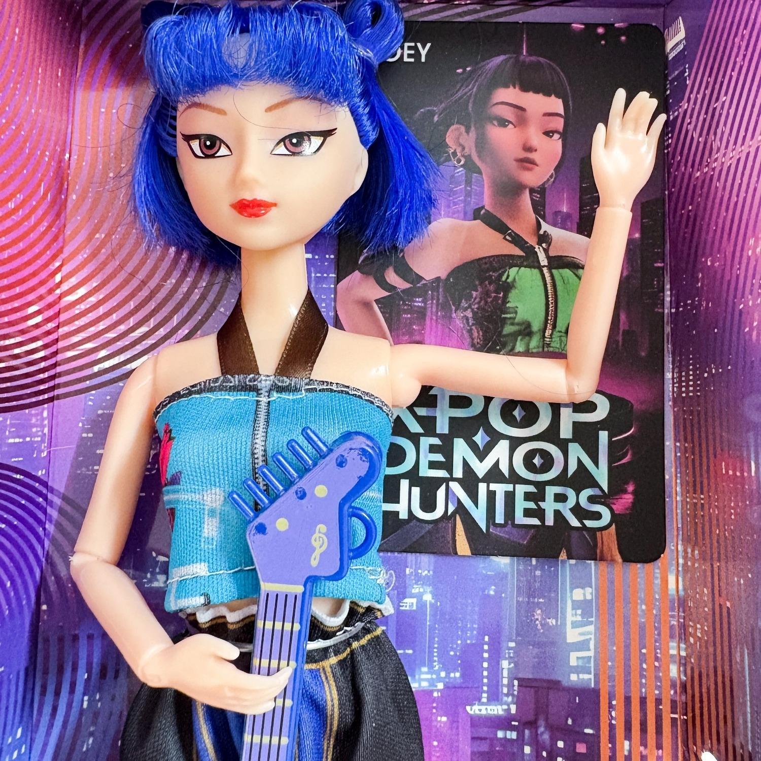 New K-pop girl group “Wawa Wawa Lumira Zoi” cross-border vinyl collectible figures