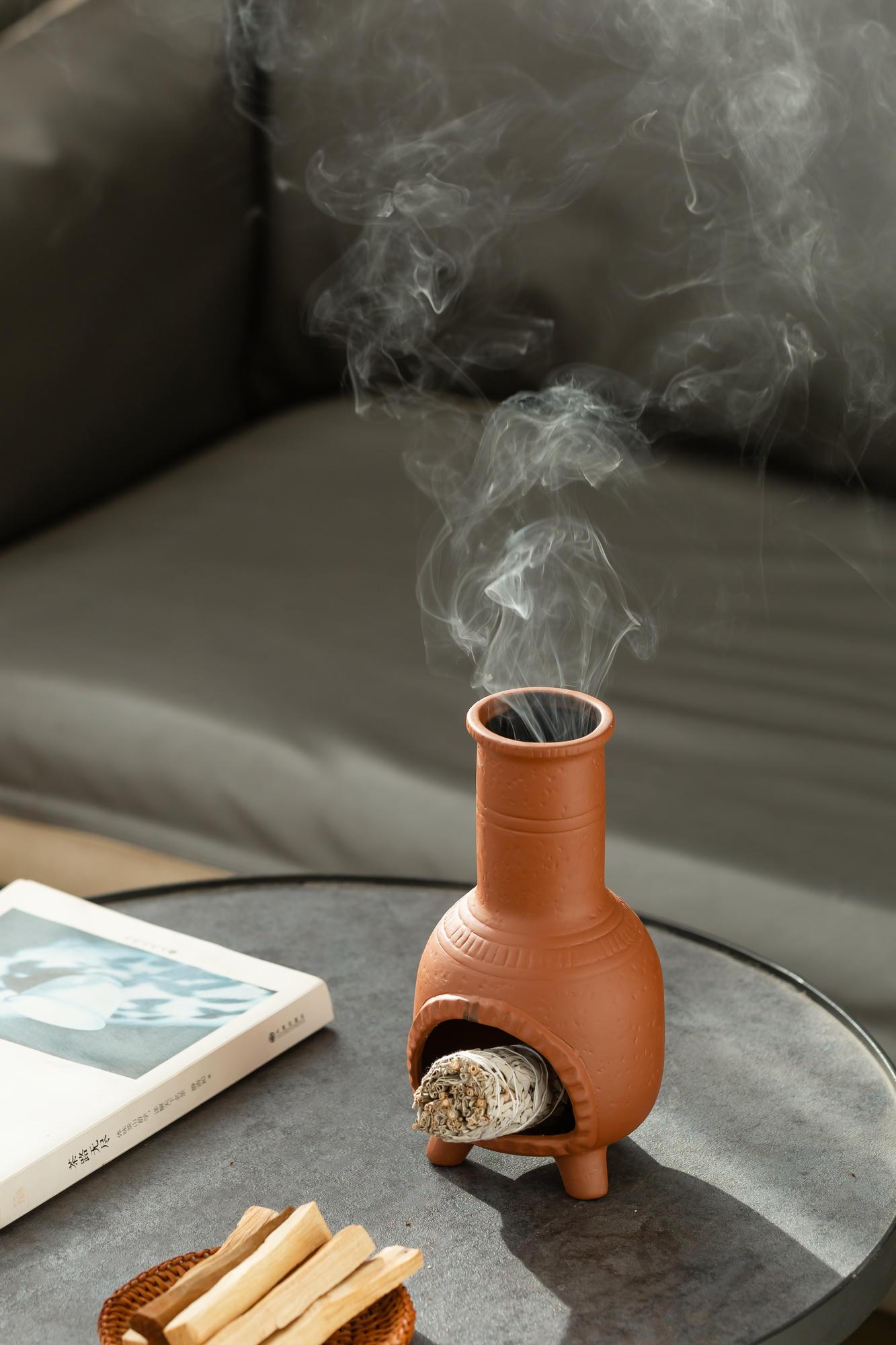 Handmade Holy Wood Ceramic Incense Burner, Modern Fireplace Holder, Simple Cone Shaped Design, Ideal for Meditation & Aromatherapy Decor, Fragrance Accessories