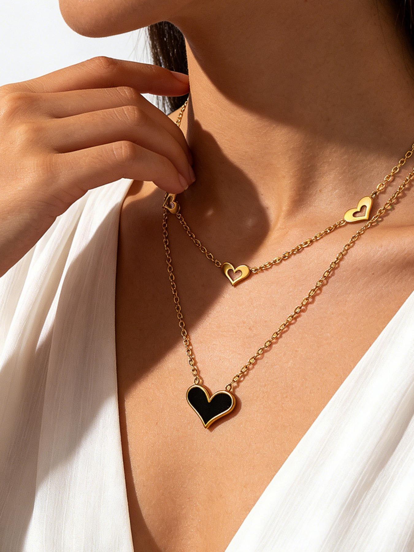 Titanium Steel Double Layer Heart Necklace for Women, Elegant Lockbone Chain, Sparkle Decor, Perfect for Parties and Daily Wear