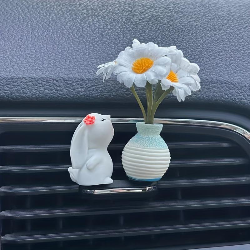 2Pcs Cute Rabbit Car Dashboard Decor with Daisy Flower Vase, Cute Resin Bunny Ornament & Mini Ceramic Vase Set, Car Interior Accessories & Sweet Home Decor