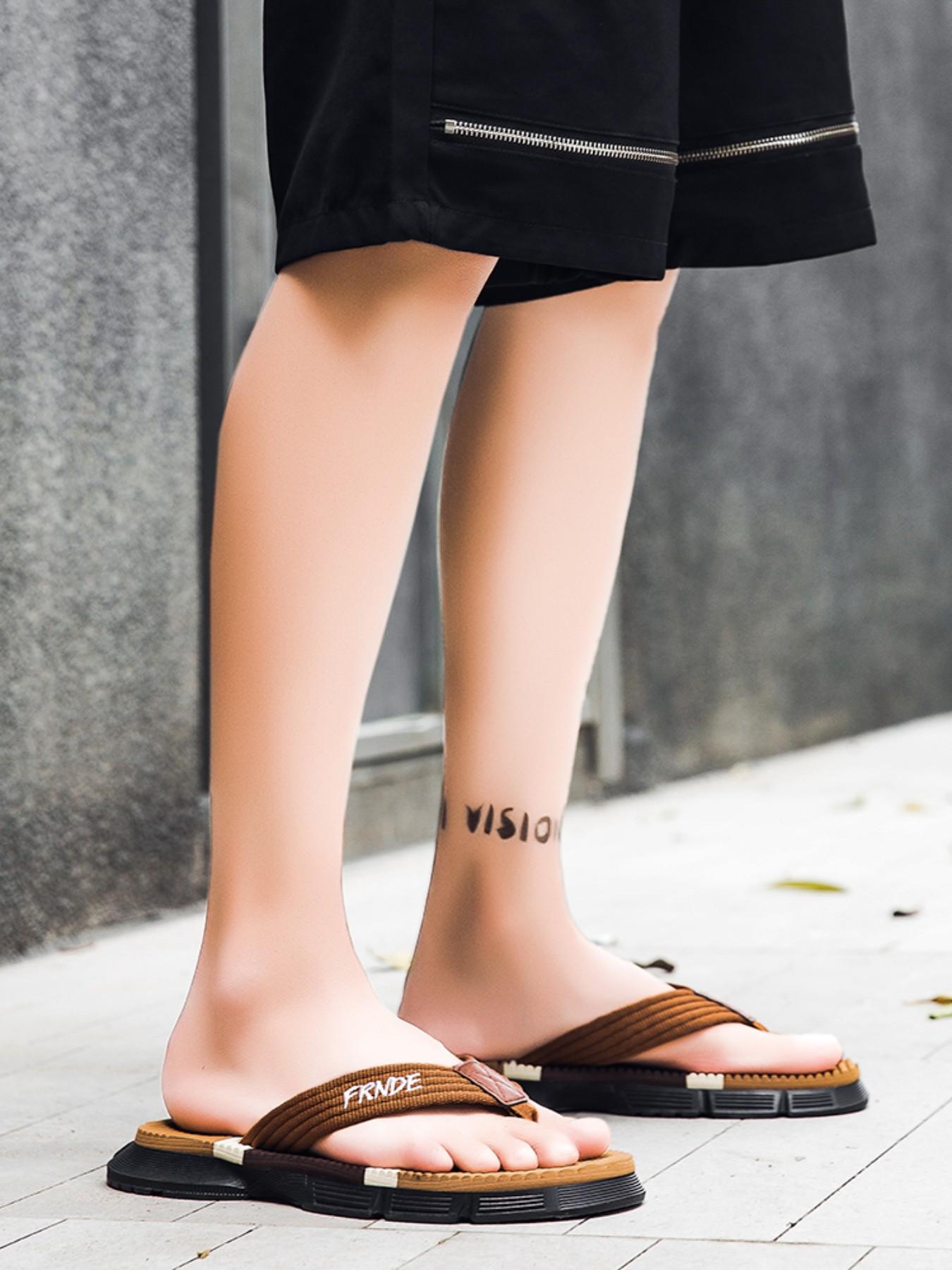 Men's Luxury Simple Commuter Sandals, Anti-Slip Durable, Quick-Dry Beach Pool, Casual Outdoor Slip-On Flip Flops, Colorblock Design