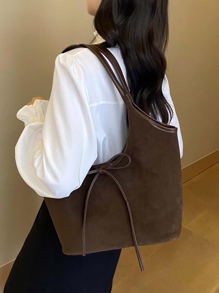 Niche one-shoulder underarm bag, three-dimensional cut bow tie decorative one-shoulder bag, simple commuter handbag, embellished shoulder bag, fashionable and exquisite, versatile and multi-color optional, suitable for daily travel, shopping, etc.