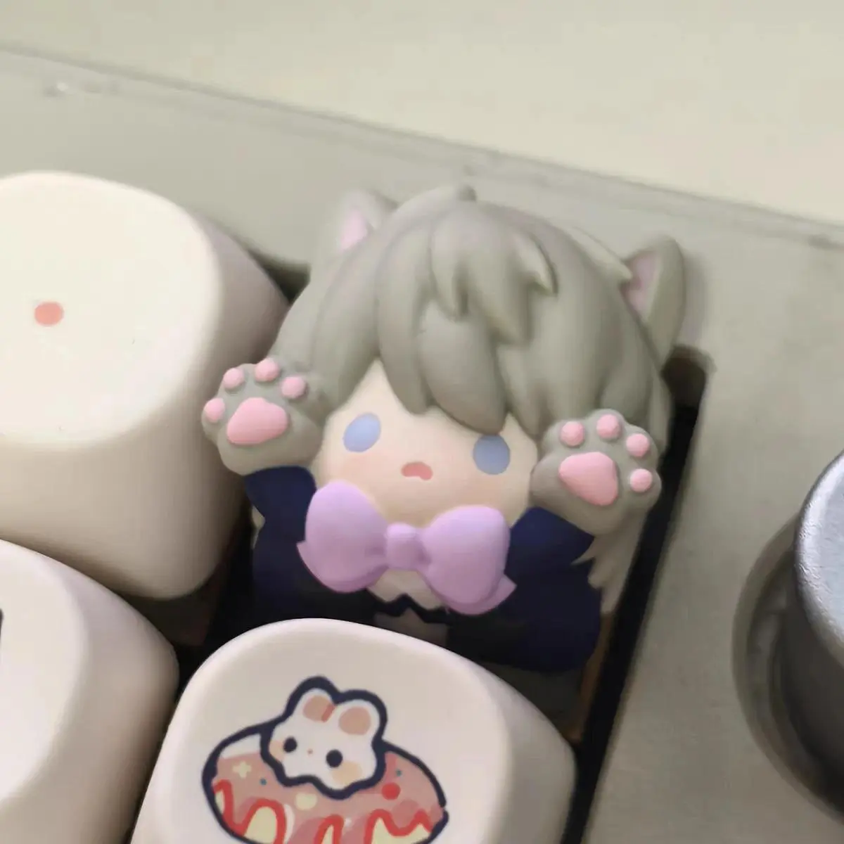 Anime Keycaps Love and Deepspace Xavier/Zayne/Rafayel/Sylus/Caleb Cosplay Cat Custom Keycaps for Mechanical Keyboard Caps Gifts