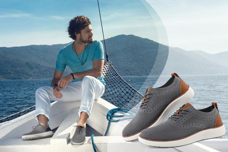 Men's Wide Casual Sneakers Lightweight Cushioned Oxfords Business Mesh Walking Shoes Breathable Soft with Memory Foam Insole & Elastic Collar