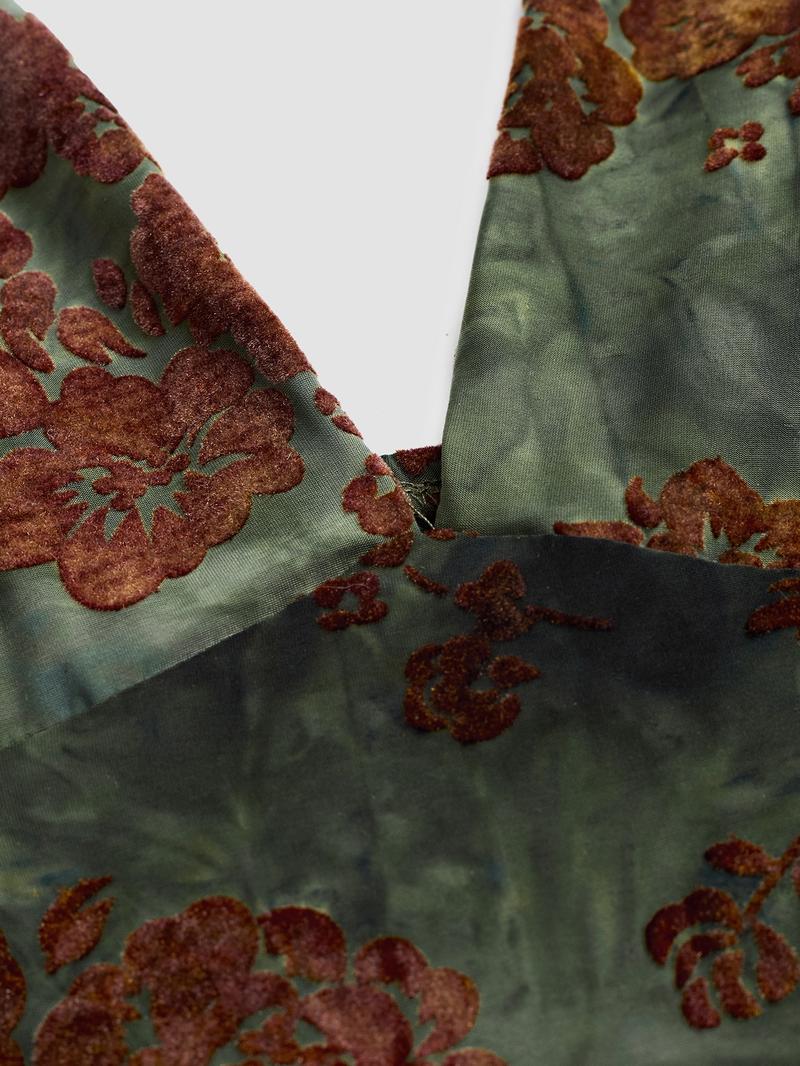 Women's Floral Deep V Neck Crop Top & Fish Tail Skirt Set, Sexy Two-Piece, Back-To-School Fashion, All-Over Print Design