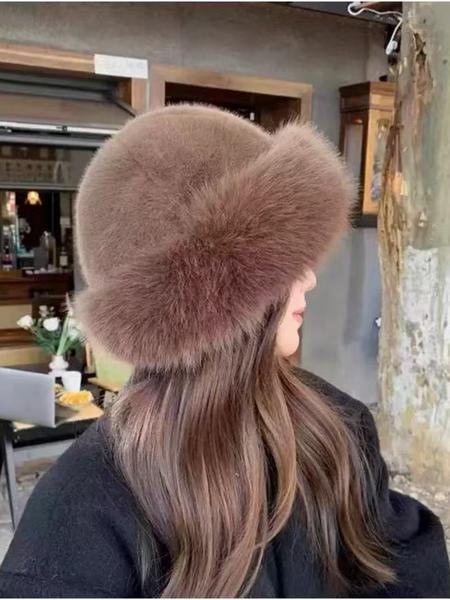 Large Women's Bucket Hat with Warm Earflaps, Fashionable Outdoor Cold Protection Accessory, Multi-purpose Stylish Headwear, Fashion Matching Hat