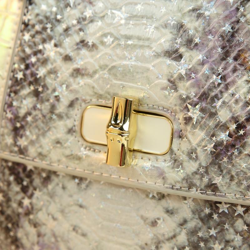 Vibrant Snake Print Crocodile Pattern Handbag, Luxurious Single Shoulder Bag, High-End Commuter Crossbody Bag, Versatile Locking Female Bag