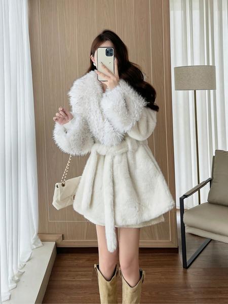 Women's Winter Fashion Faux Fur Coat, Vintage Loose Fit Long Sleeve Jacket, Large Fur Collar, Daily Wear Outerwear