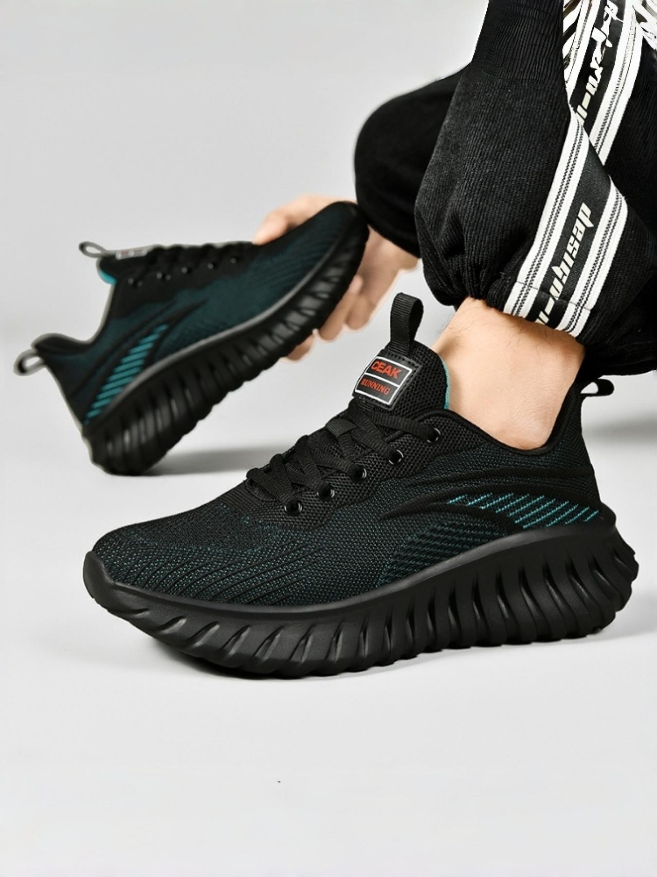 Men's All-Black Blade Sneakers: Cushioned Platform Design, Casual Shoes For Street Style & Commute