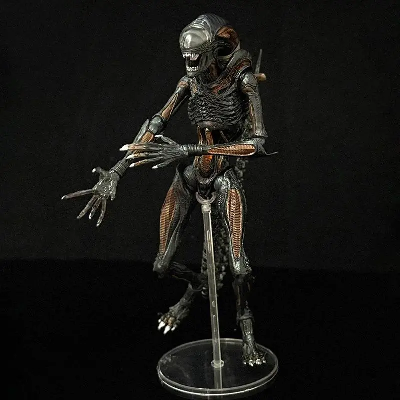 2026 hot itemNECA Alien Romulus Ultimate Scorched Xenomorph 7 Inch Articulated Action Figure Collectible Model For Movie Fans In Stock Popular toys