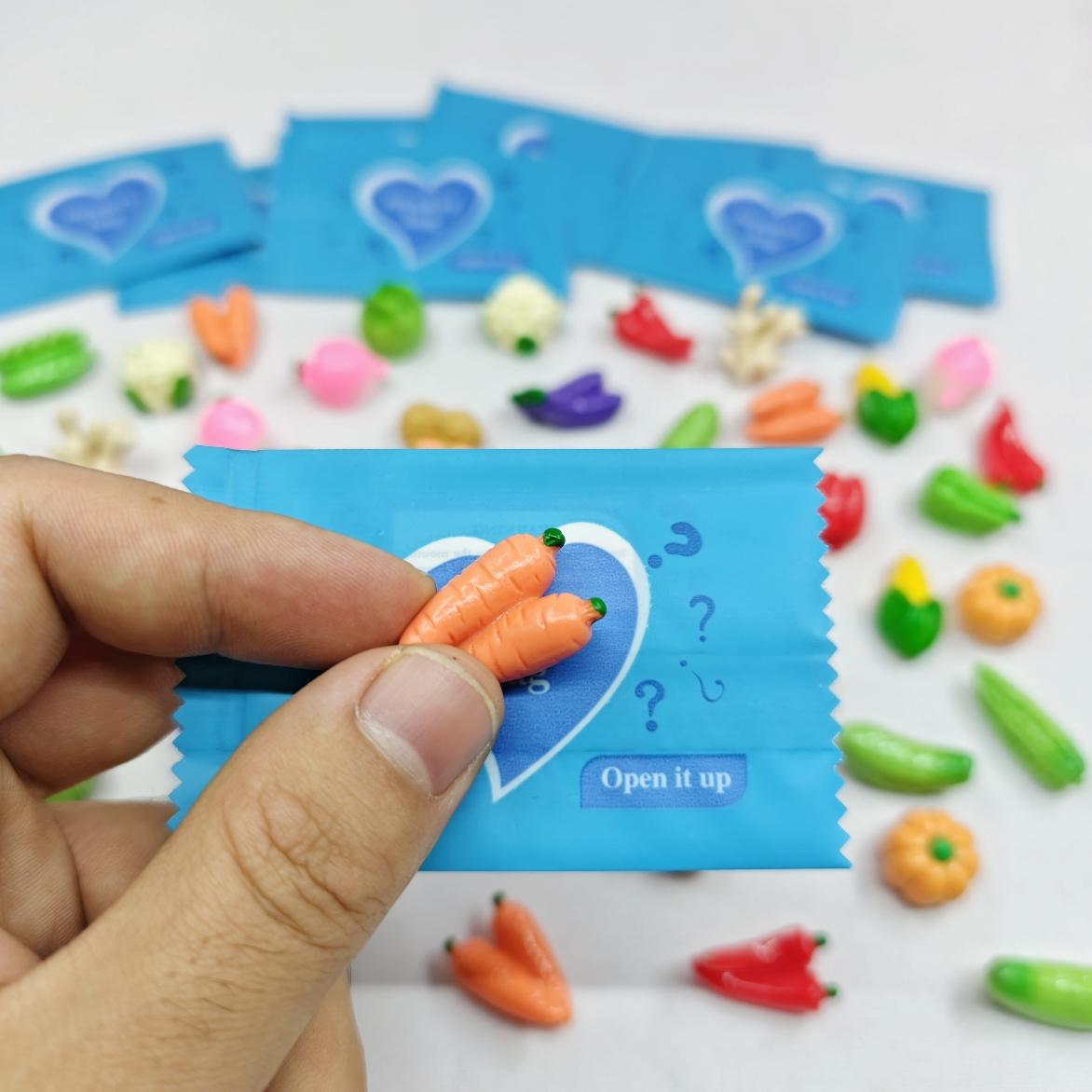 10pcs Glossy Realistic Vegetable Series Blind Bag Miniature Food Toys, Resin Radish Cabbage Chili Lettuce, Creative DIY Toy Accessories