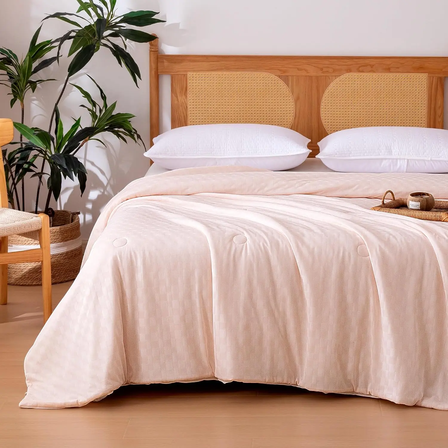 Cooling Comforter, Soft Lightweight Waffle Weave Blanket for Hot Sleepers, Summer & All Season Bedding to Keep Cool for Night Sweats, 68"x90", Twin, Pink