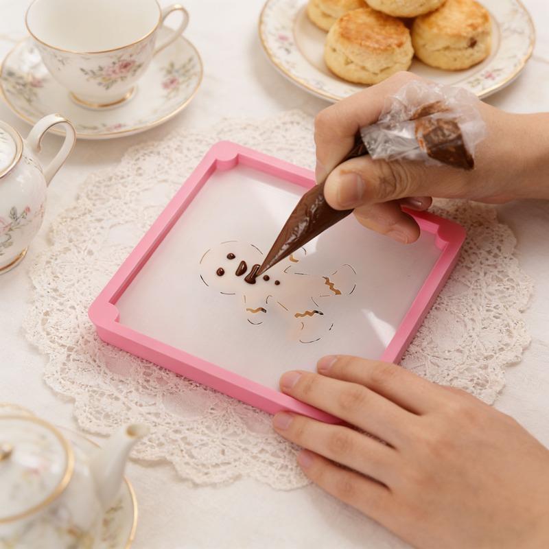 2/4set Kitchen Baking Gadget Cookie Stencil Holder Decorating Frame Tool for Cookies