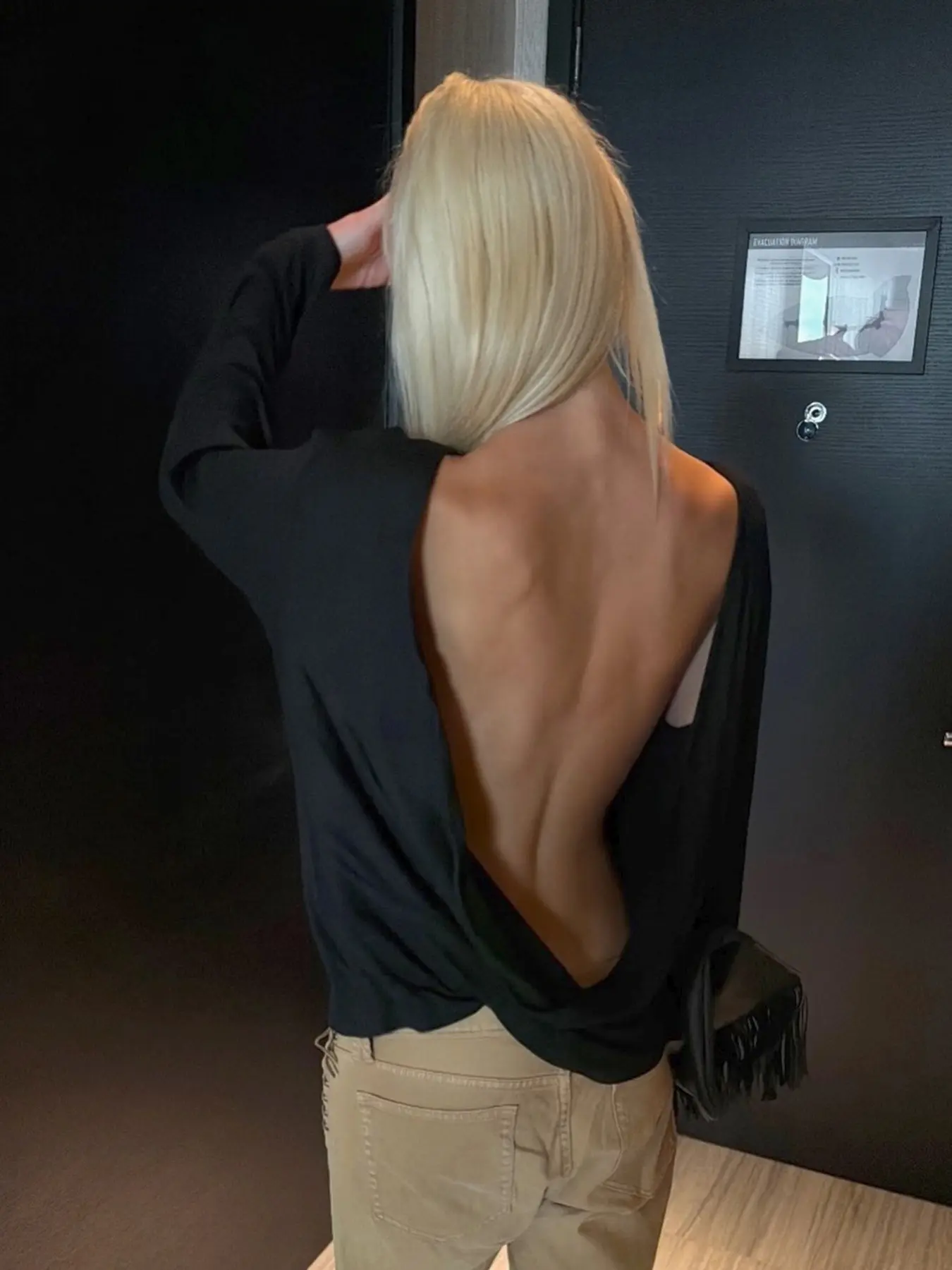 Sexy Backless Long Sleeve Top, Fashion Nightclub Party Casual Basic Women's T-Shirt, Stylish and Comfortable Evening Wear, Backless Fitted Shirt