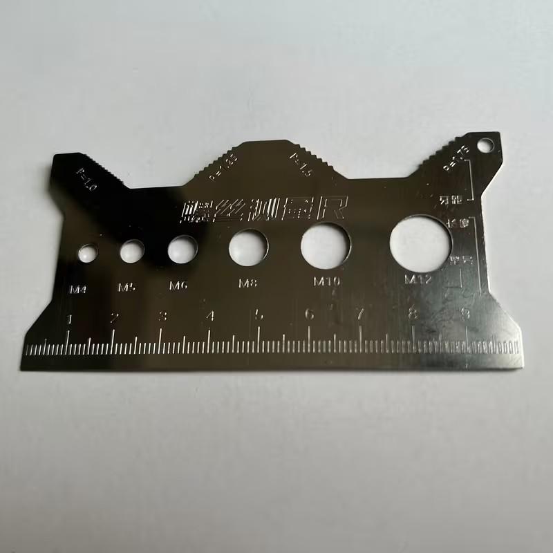 Stainless Steel Screw & Bolt Measuring Caliper, Precision Thread Gauge with Micrometer Scale, Durable Industrial Measurement Tool