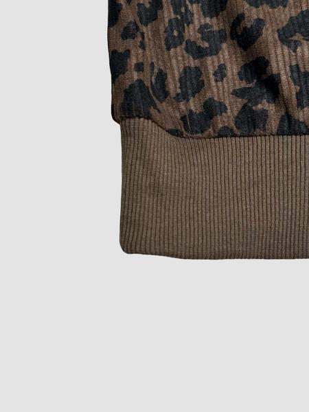 Women's Leopard Print Long Sleeve Round Neck T-Shirt Top, Loose Fit Casual Wear, Sexy Style for Spring & Fall Seasons