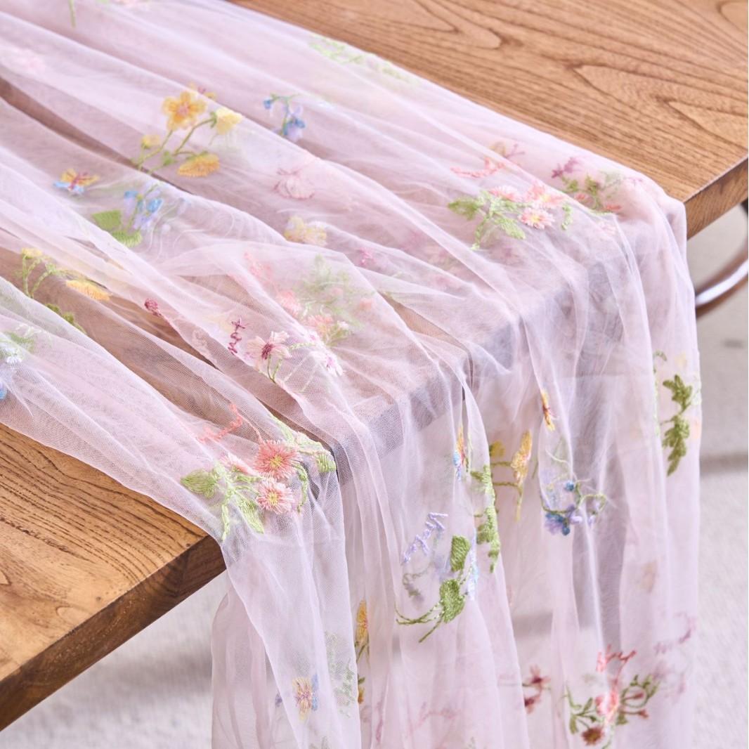 Vintage Embroidered Floral Table Runner, 70x180cm Sheer Mesh Tablecloth, Home Decor, Wedding, Party, Holiday DIY, Kitchen Decoration