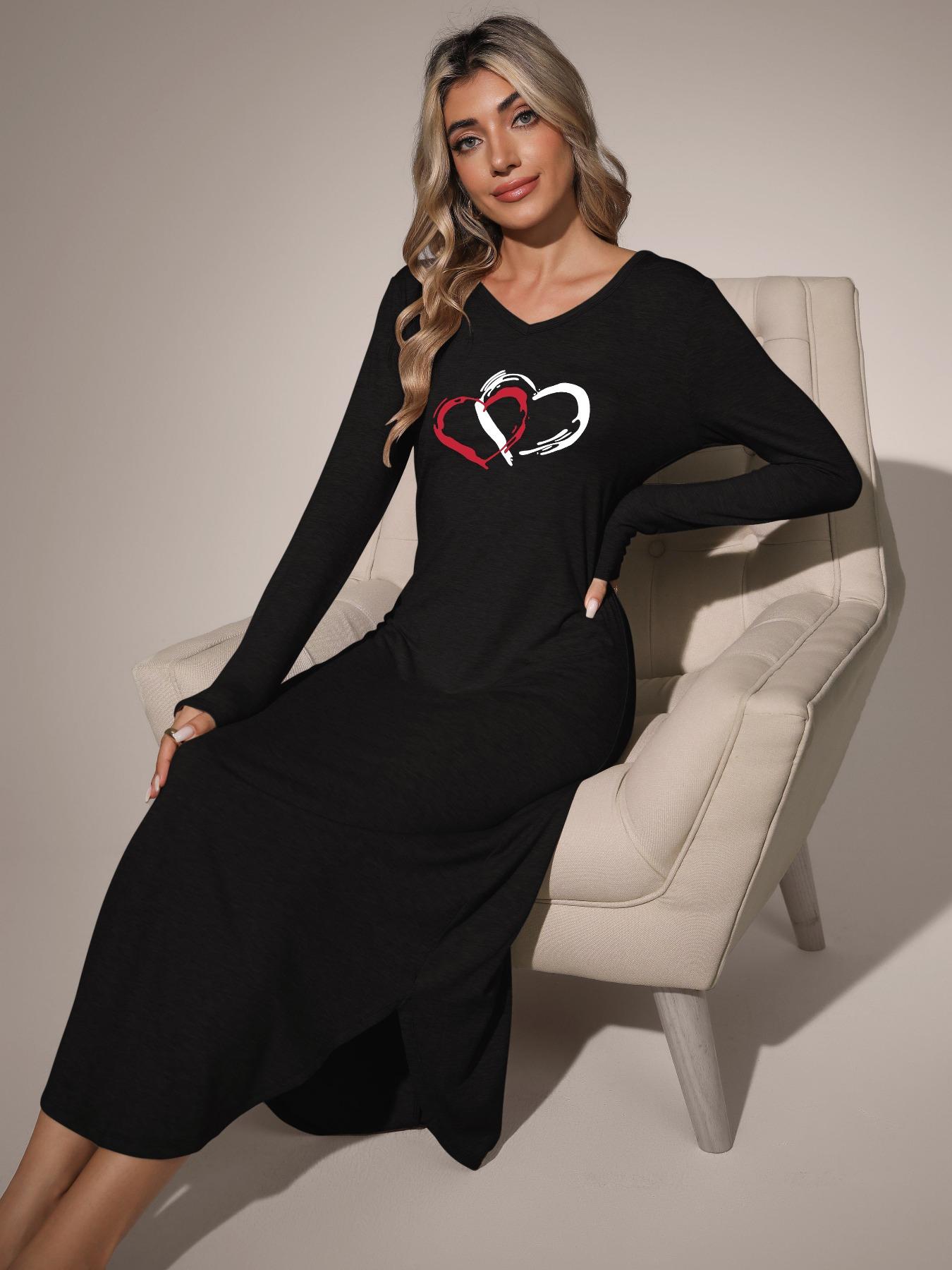 Women's V-Neck Long Sleeve Nightgown, Soft Casual Womenswear Loungewear Dress with Pockets, Heart Print Sleepwear, Loose-Fitting, All Seasons