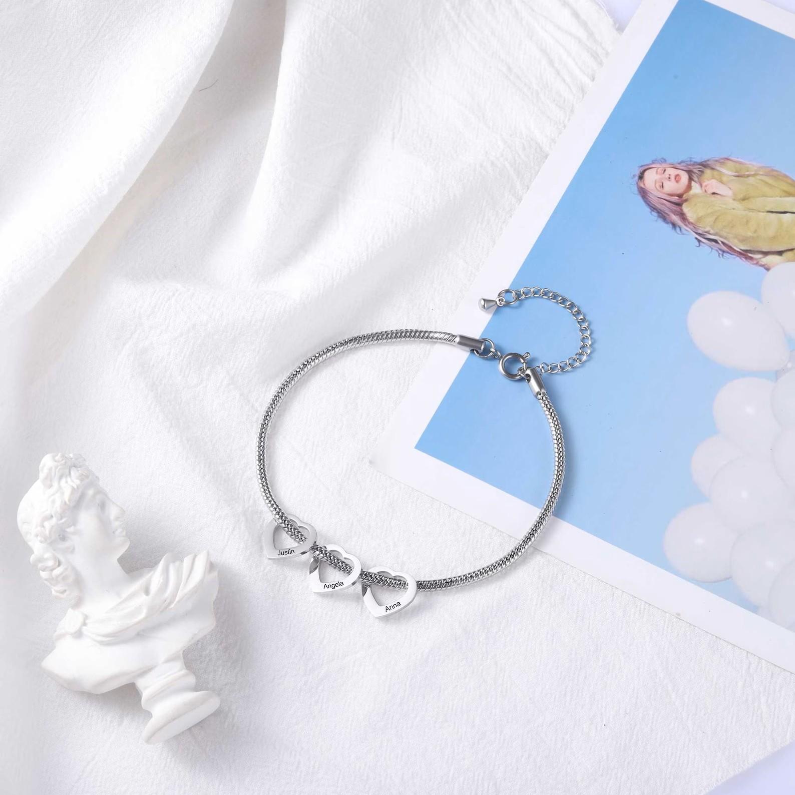 AS976 Personalized Mom Bracelet with Kids Names, Custom Heart Charm Bracelet, Engraved Name Jewelry,  Gift for Mom Grandma