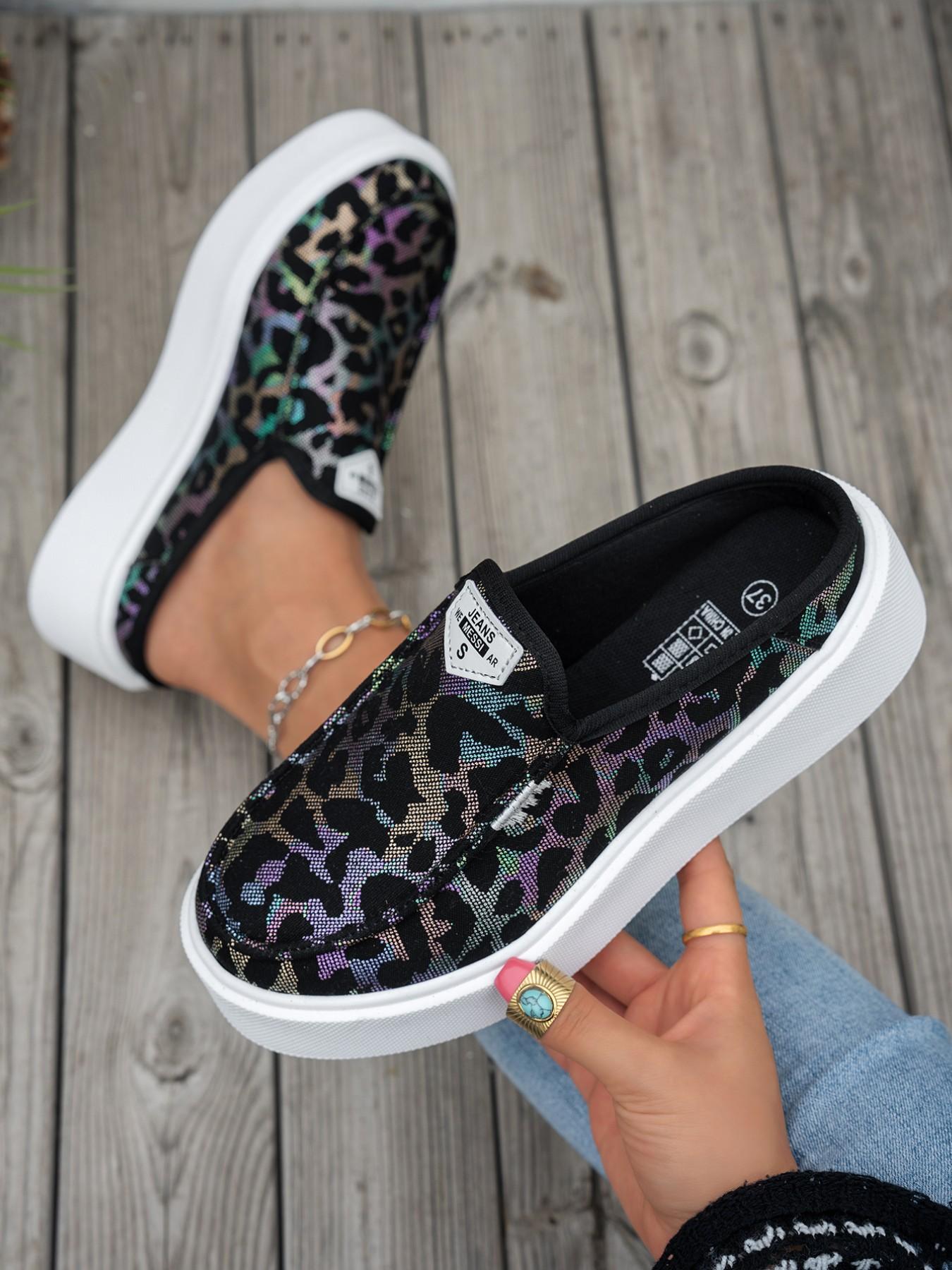 2026 Women’s new styles: brown, black, gray, green. pink, leopard print. colorful. milk-colored. black and white. thick-soled mules. large size, comfortable, casual, slip-on design. suitable for school/vacation.