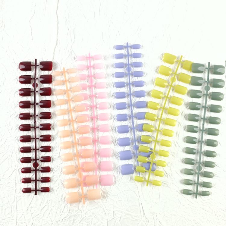 Air soft nails without creases, short European square-shaped nail patches, 24-piece set, unpolished press-on nails, Red Press on Nails Glossy Almond Shape Fake Nails Valentines Day Nails for Women