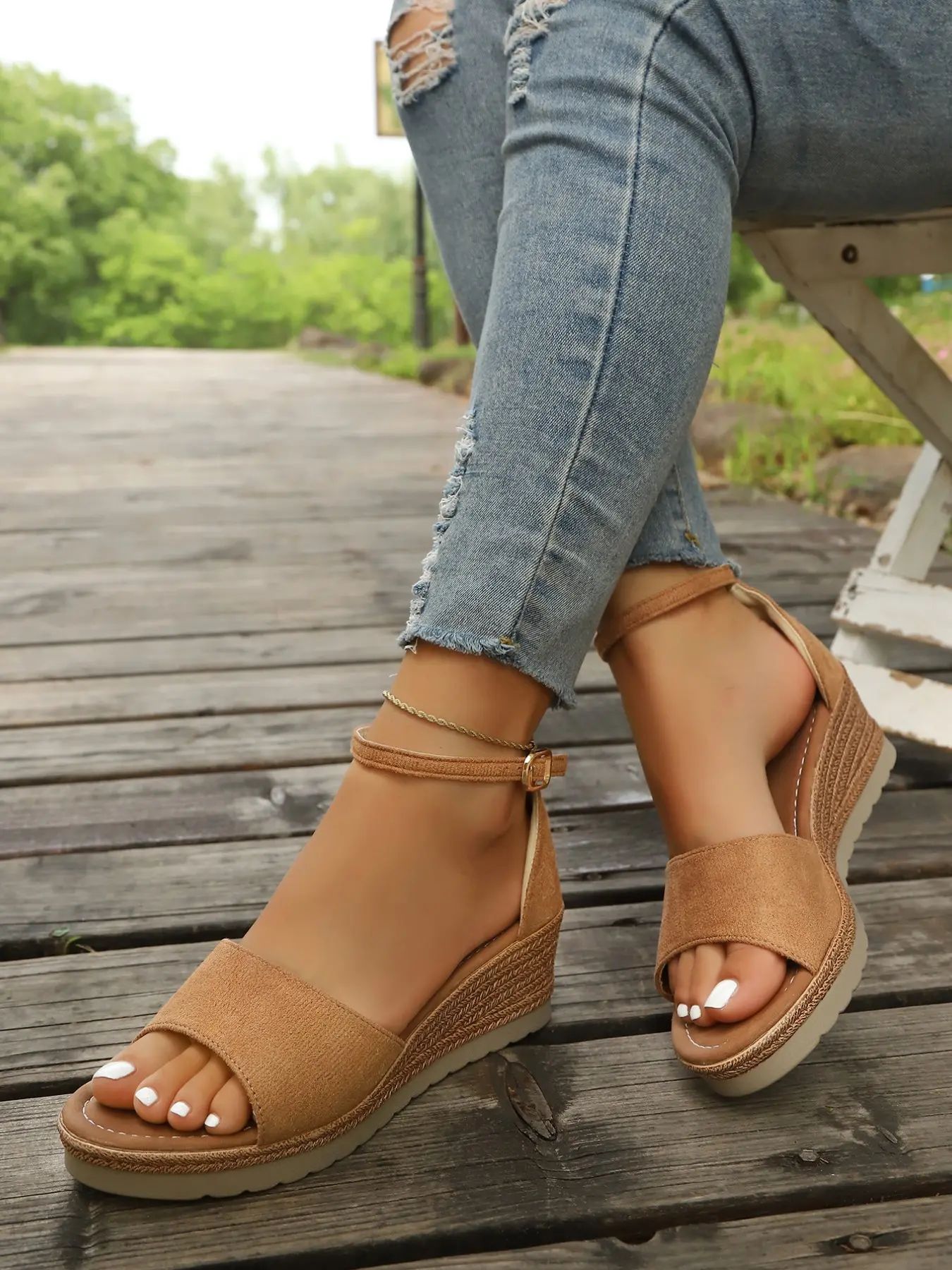 Women Single Strap Espadrille Wedge Sandals, Open Toe Adjustable Ankle Strap Buckle Platform Wedges, Boho Summer Vacation Sandals, 2 Colors Black Tan
