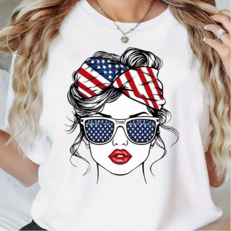 Women's Printed Crew Neck T-Shirt, Casual Short Sleeve Top, Soft Breathable Tee for Spring Summer Daily Streetwear Fashion Apparel