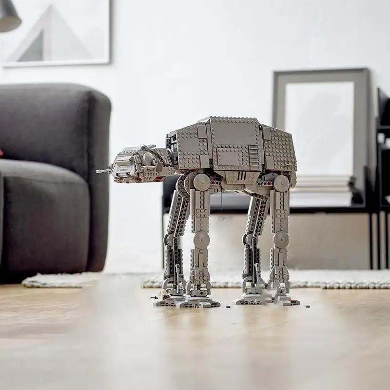 The movie AT-AT building block DIY model has been modified from 75288 to include digital toys, gifts, educational children's toys, and fun learning toys, making it the perfect Christmas gift for children